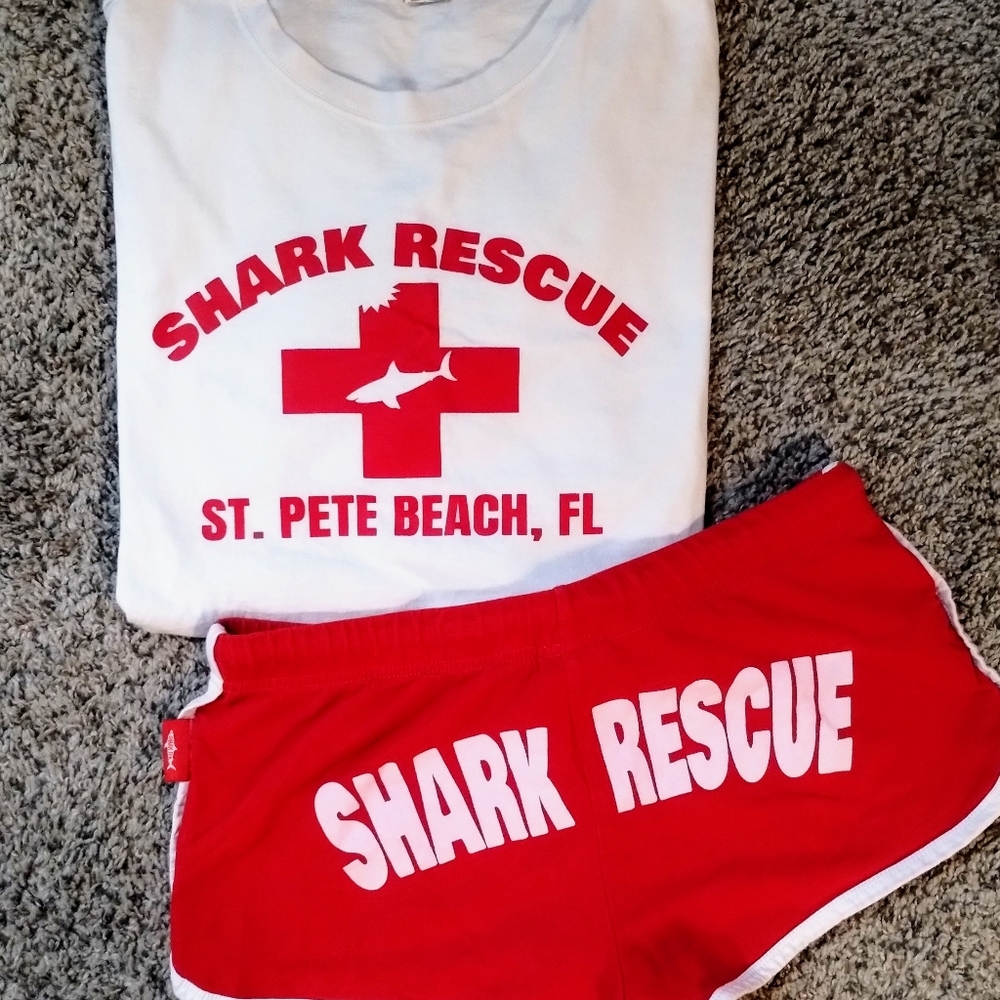 Shark rescue set